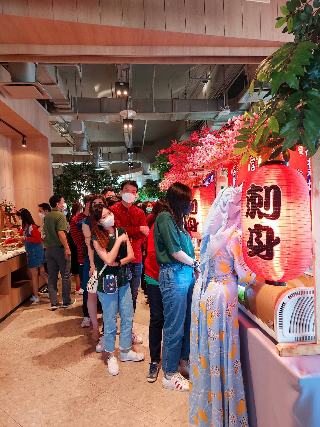 6 - https://โอโตริอาหารญี่ปุ่น.com | รับจัดเลี้ยงอาหารญี่ปุ่น งานแต่งงาน งานสังสรรค์ ปลาดิบ ชุชิ รับออกบูธนอกสถานที่ ร้านโอโตริ OTORI รับงานเลี้ยงขนาดเล็ก-ใหญ่ ซุ้มประดับตกแต่ง พร้อมอาหารญี่ปุ่นที่ทำสดใหม่และเมนูที่หลากหลาย ซูชิ ยากิโซบะ